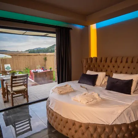 Honey 8 4* Fethiye